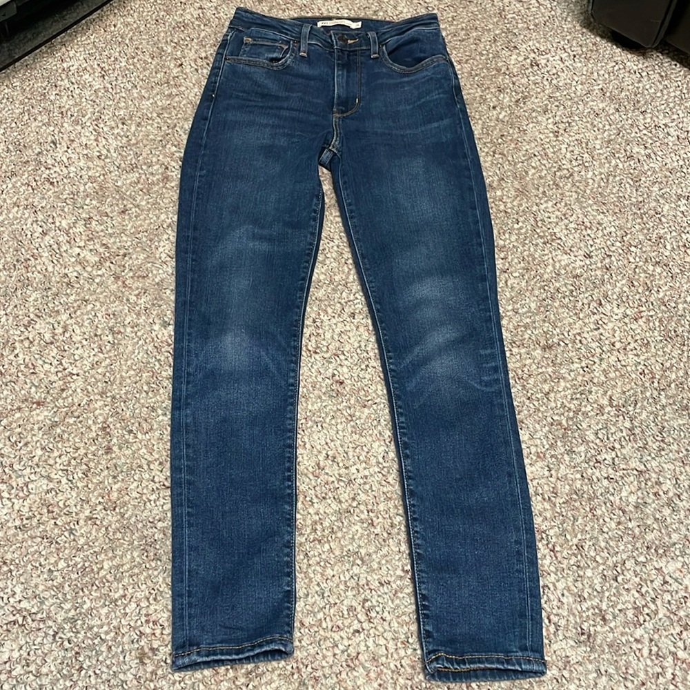 New Levi’s 721 high rise slim